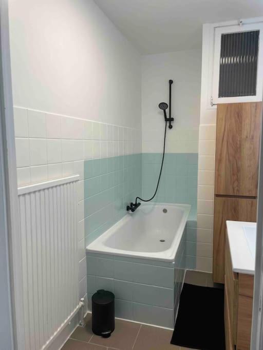 Residentie Piccadilly 2 Slpk Te Oostende, 4 Tot 5 Pers, Met Terras *
